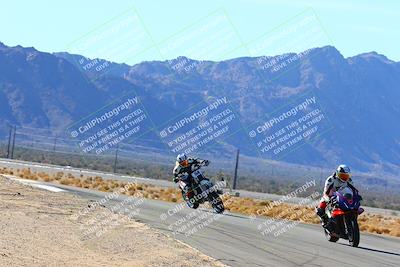 media/Jan-09-2022-SoCal Trackdays (Sun) [[2b1fec8404]]/Turn 8 (1045am)/